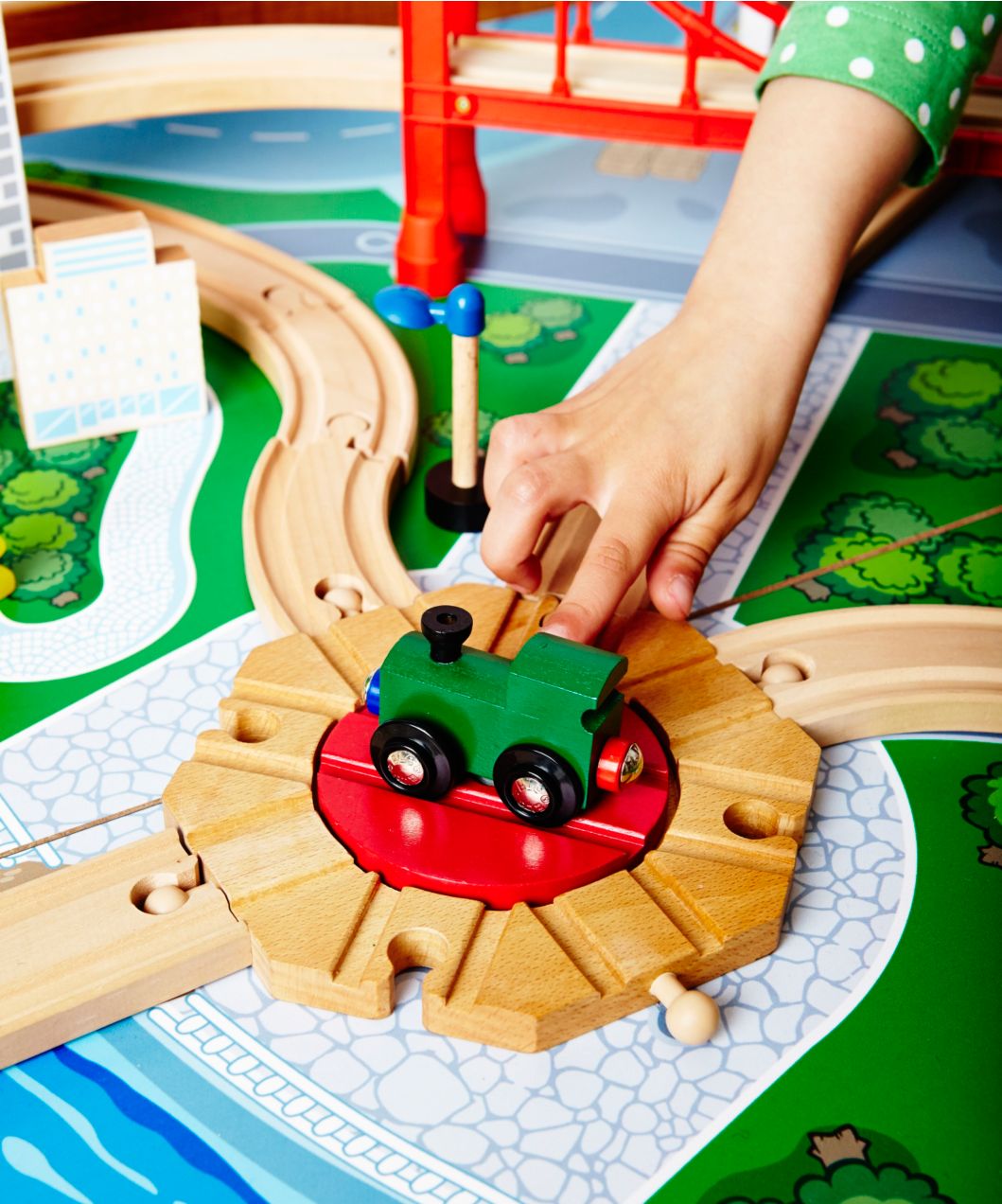 Big City Wooden Rail Train Table